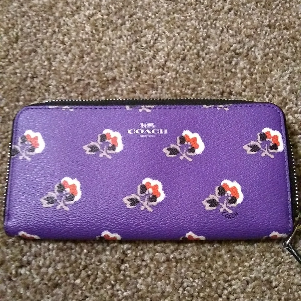 Coach wallet